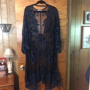 LACE KIMONO